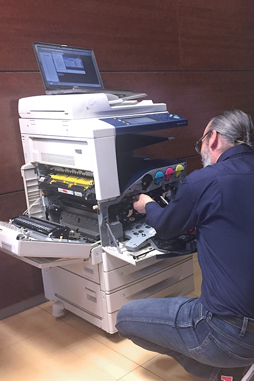 Asistencia a pequeños equipos de impresión